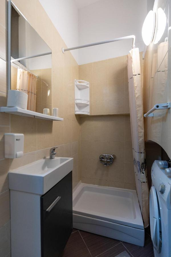 Apartments Smaila 1729 Pula Zewnętrze zdjęcie