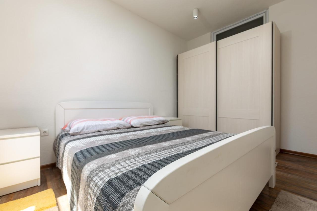 Apartments Smaila 1729 Pula Zewnętrze zdjęcie