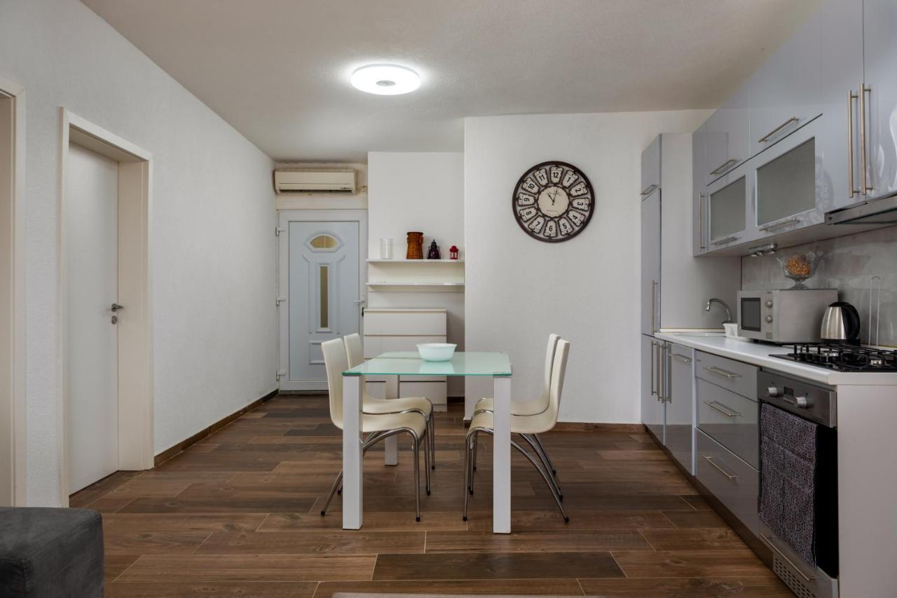 Apartments Smaila 1729 Pula Zewnętrze zdjęcie