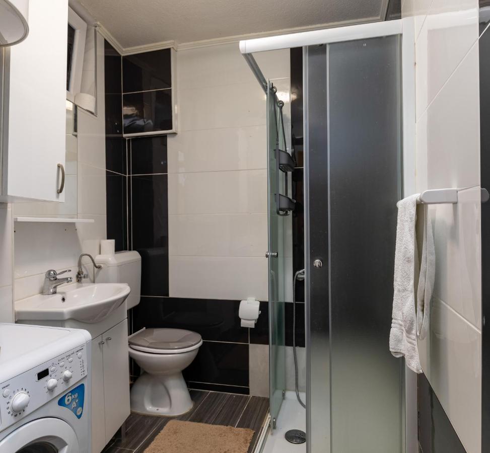 Apartments Smaila 1729 Pula Zewnętrze zdjęcie