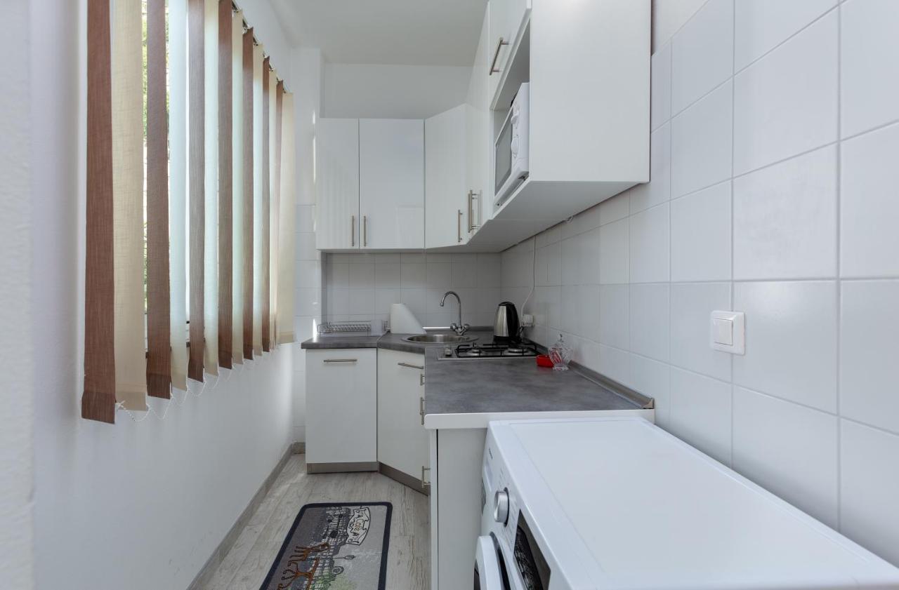 Apartments Smaila 1729 Pula Zewnętrze zdjęcie